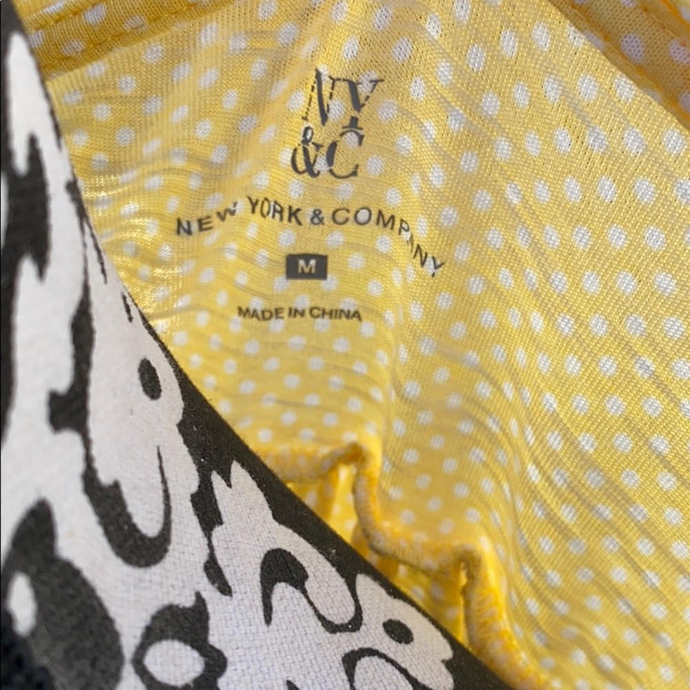 ๐ Yellow top ๐ - Picture 4 of 7